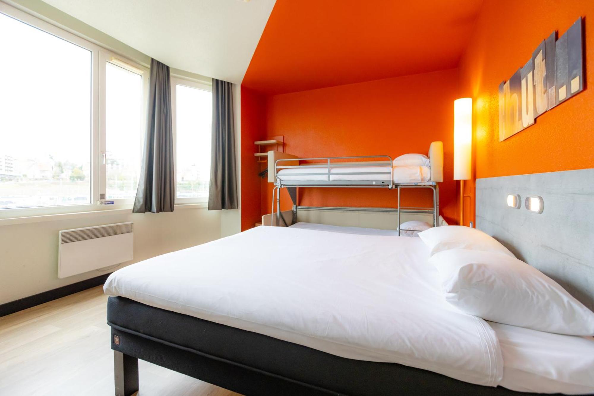 ibis budget Besançon Centre Gare Hotel Eksteriør billede